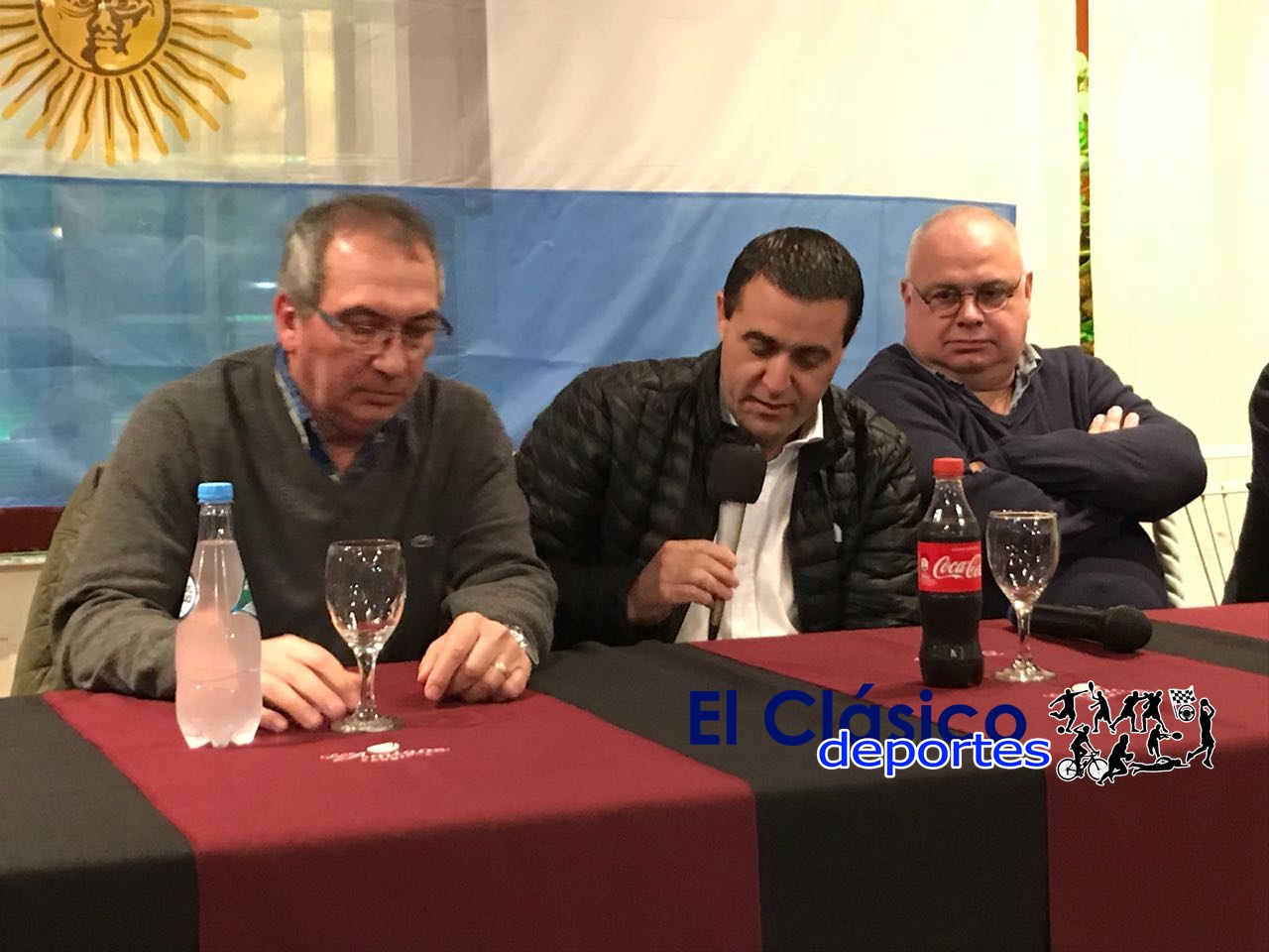 En este momento estás viendo Las tres federaciones de fútbol de la región bonaerense se reunieron en Olavarría