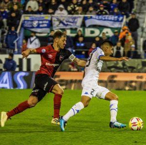Lee más sobre el artículo Comenzó la Superliga 2018-2019 con triunfo de Vélez e igualdad entre Tigre y San Lorenzo. Mirá el show de goles!