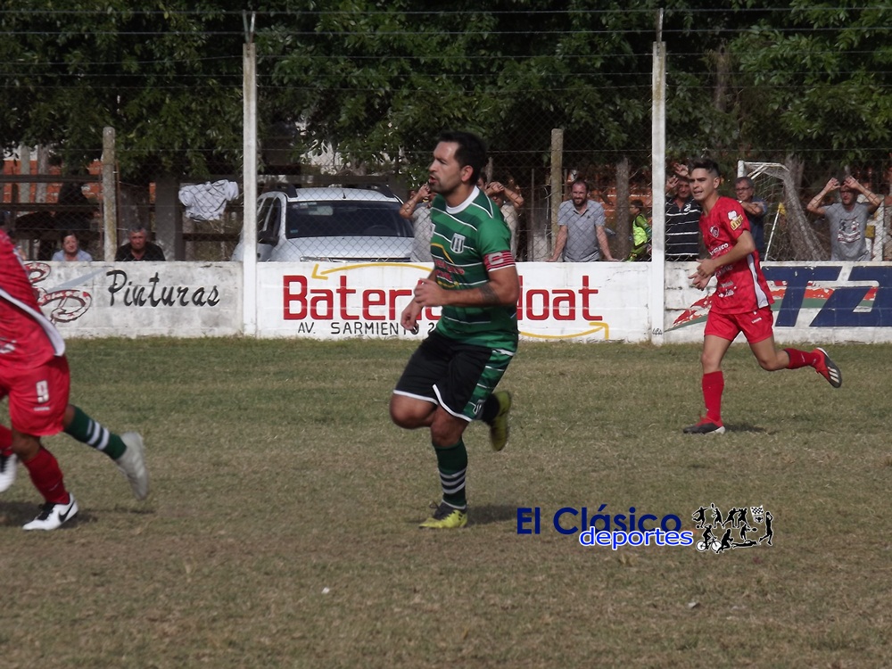 En este momento estás viendo Fútbol local: Banfield-Sportivo la transmisión de El Clásico Deportes por FM Génesis