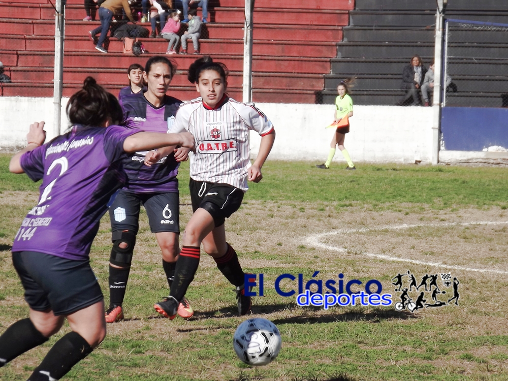En este momento estás viendo Fútbol femenino: San Pedro ante La Plata se juega el sábado en Paraná FC