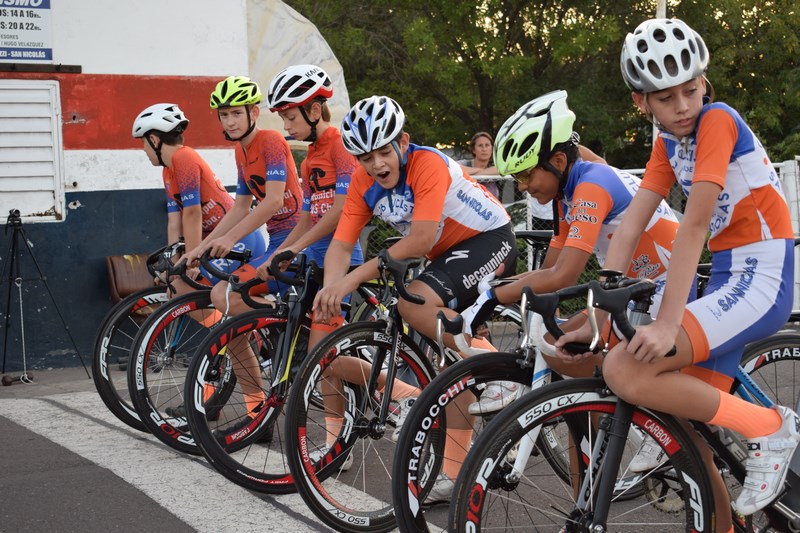 Lee más sobre el artículo Ciclismo en San Nicolás: Fue «Grosso» el triunfo del ciclista nicoleño