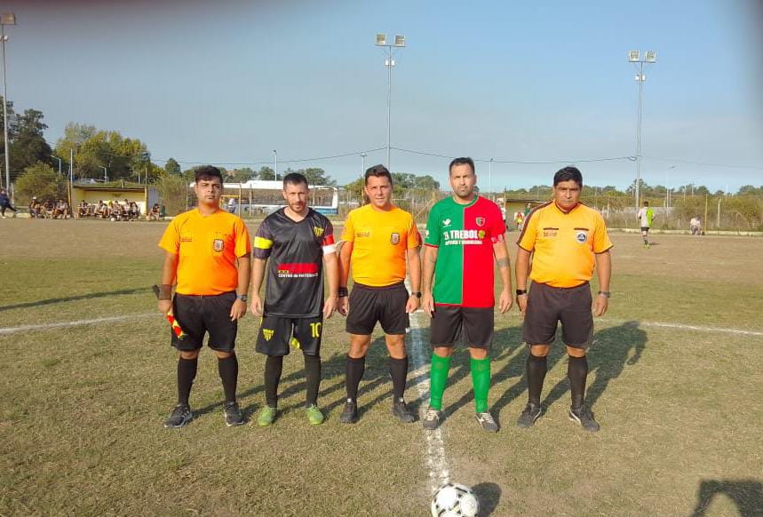 En este momento estás viendo Defensores Unidos perdió en Zarate y la zona D tendrá una última fecha emocionante!!