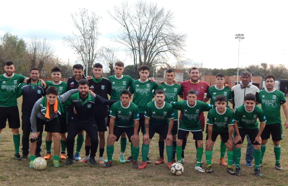 En este momento estás viendo Fútbol local: La Esperanza ganó en Baradero, pero jugará promoción ante Alsina!!