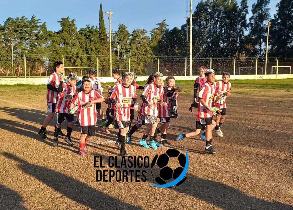 En este momento estás viendo Torneo infanto juvenil: Paraná venció en los penales a La Esperanza y es el campeón en séptima división!