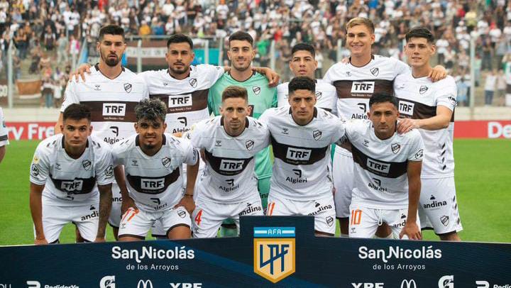 En este momento estás viendo Copa de la Liga: Platense es el primer finalista!